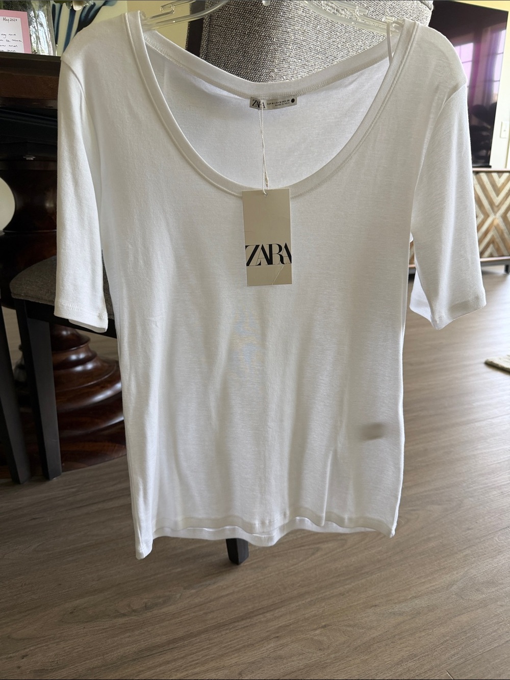 Zara tee